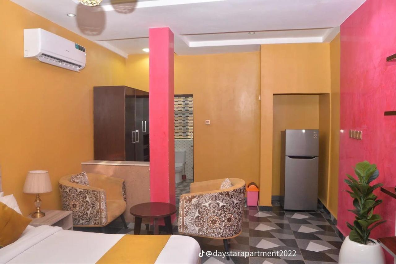 De-Lites Hotel Asaba Exterior foto